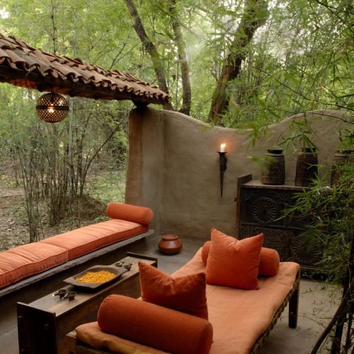 27653285_Suite Courtyard_2700x4065